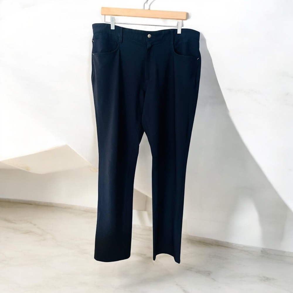 FJ Men’s Classic Navy Blue Golf Pants with White Stitching
